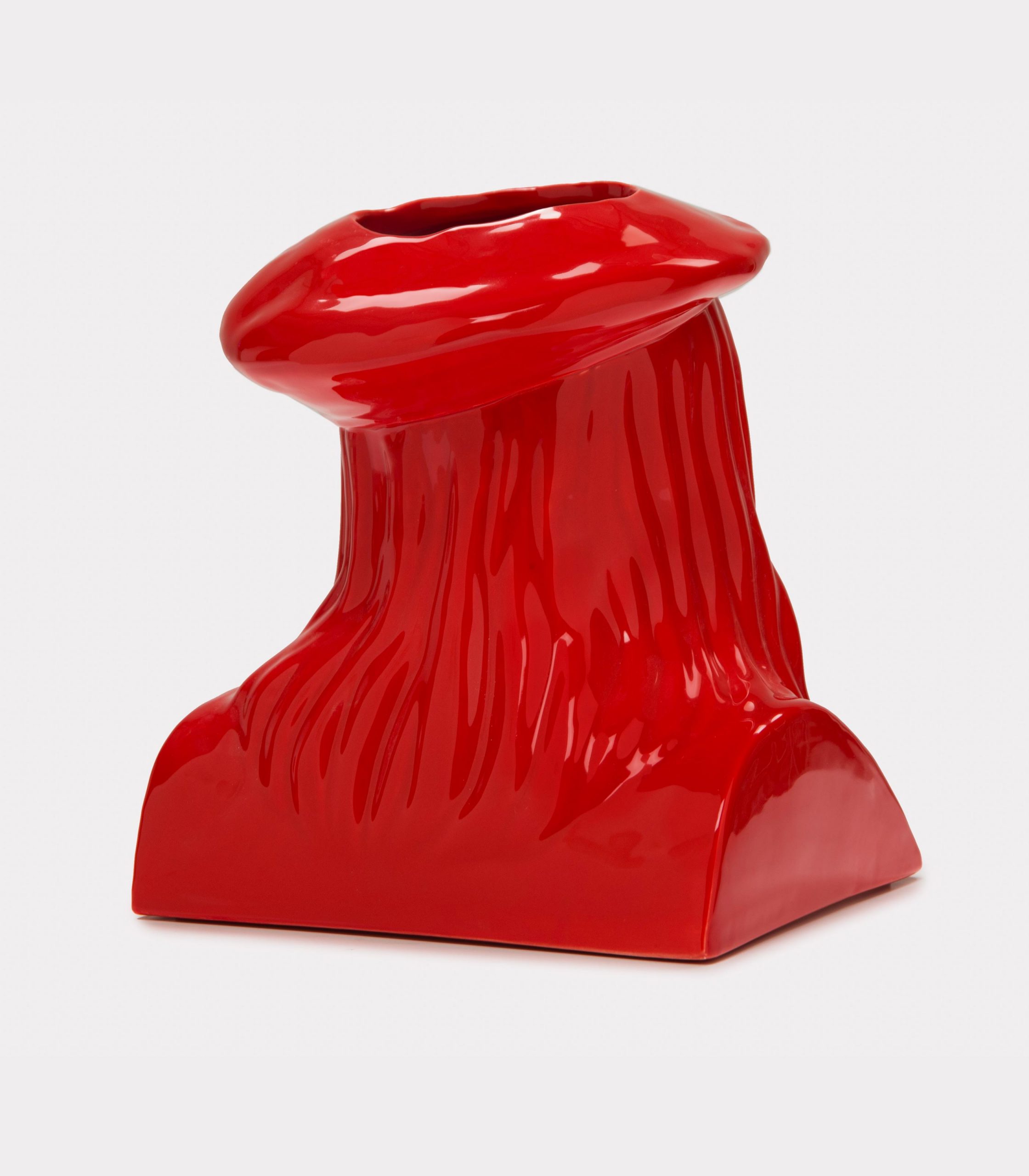 Jimmy D Lanza's "La Vilma", solid red handmade flowerpot loopo milano design R